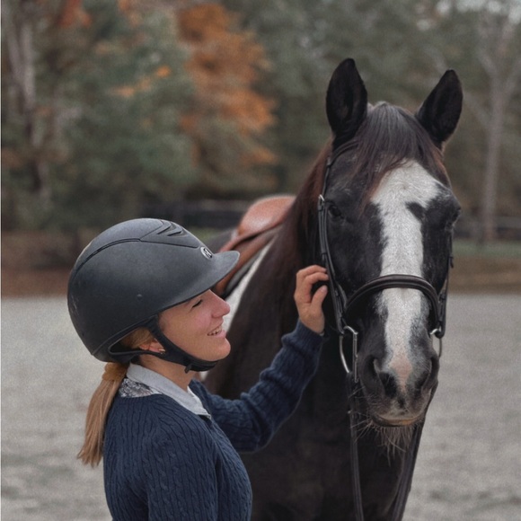 Meet your Posher, Shelby - Picture 1 of 1